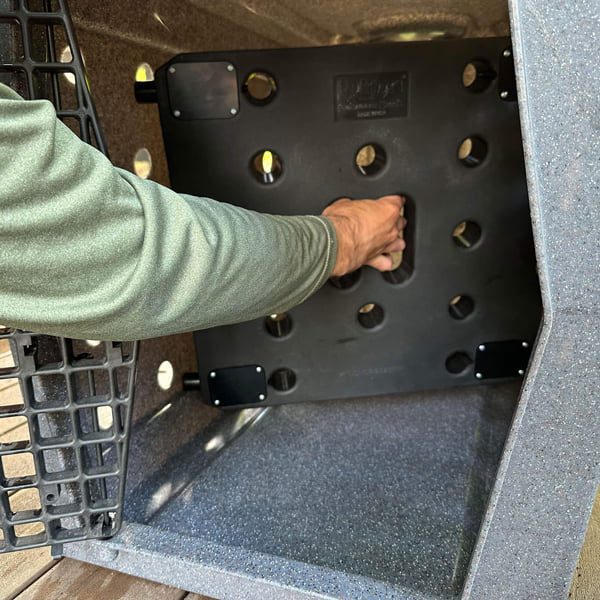 Ruff Land Kennels Divider